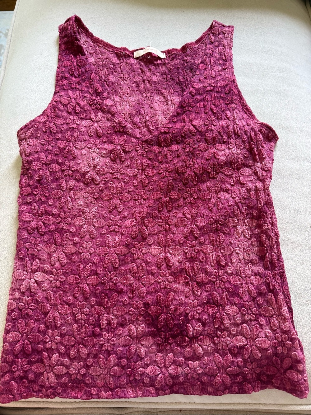 Forever 21 Textured Floral Sleeveless Tank Top - Berry Plum